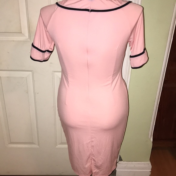 Dress - Picture 4 of 4